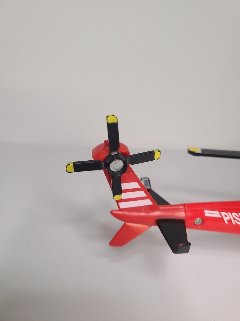 Disney's Planes Fire & Rescue Blade Ranger Talking Vehicle - Picture 11 of 14
